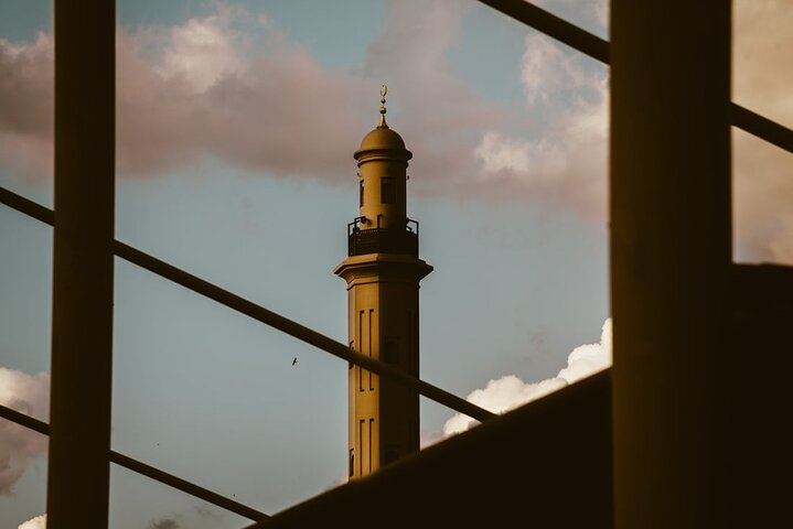 Experience the blend of history and culture in Old Dubai where minarets and local architecture tell stories of the city’s rich heritage and community spirit.